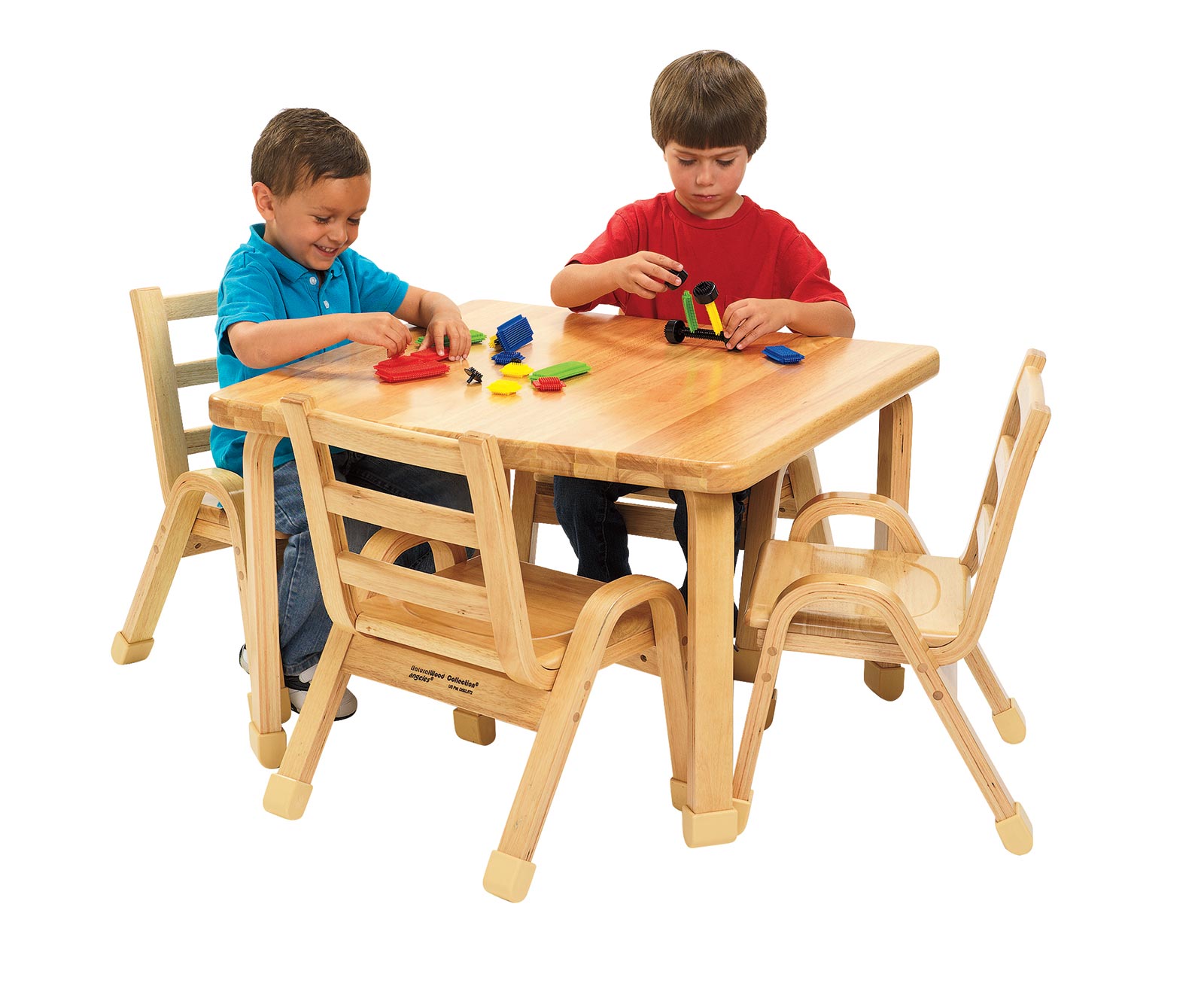 #46167 Colección NaturalWood Juego de mesa y sillas cuadradas para preescolar