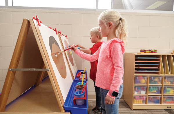 #152 Jonti-Craft® 4 Station Art Center