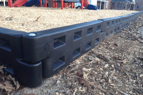 #3150 12" Playground Border with Spike, Black
