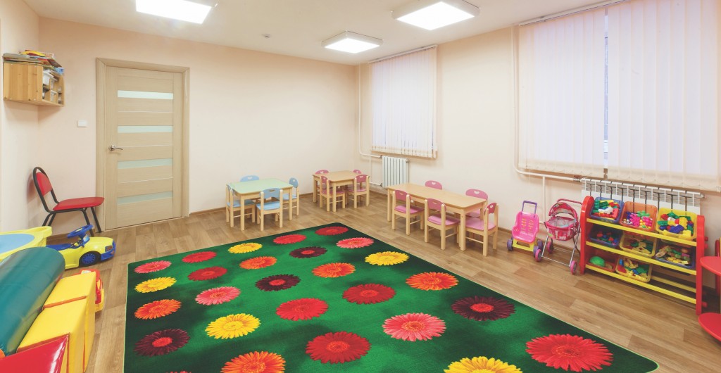 #59182 Flower Power Seating Rug, 6ft x 9ft Rectangle