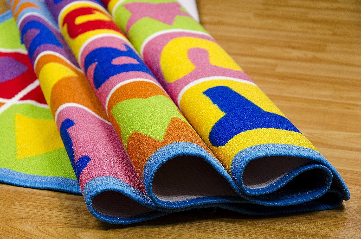 #23909 Letter Carpet 39" x 58"