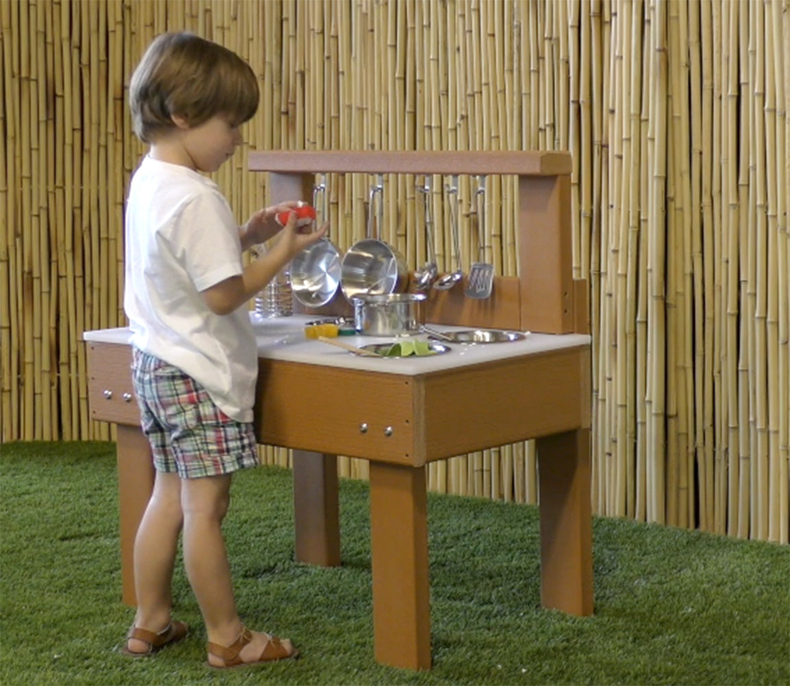 #47644 KSO-MT3018 Cocina de barro para interiores y exteriores con utensilios para niños